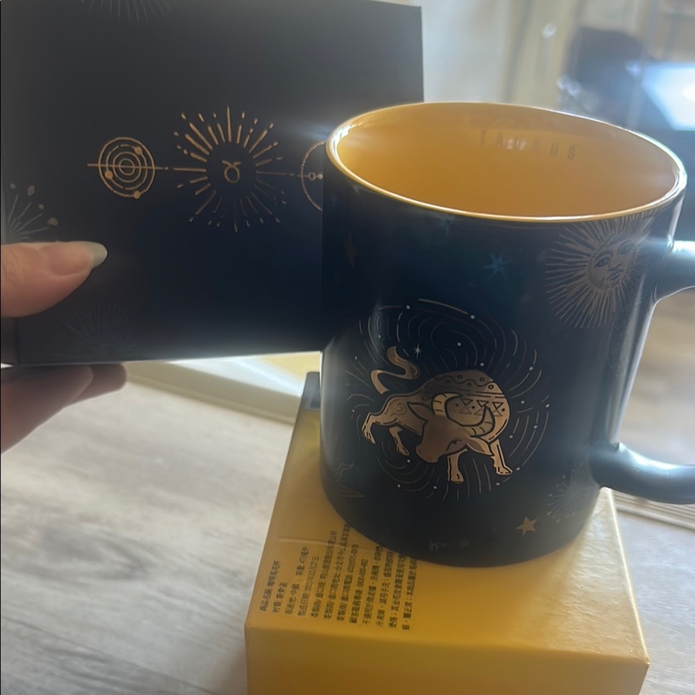 Zodiac Starbucks mug : not sold in USA